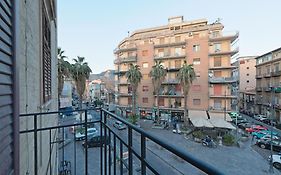 La Casuzza Del Borgo - Porto - Politeama