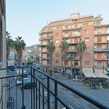 Appartamento La Casuzza Del Borgo - Porto - Politeama Palermo Esterno foto